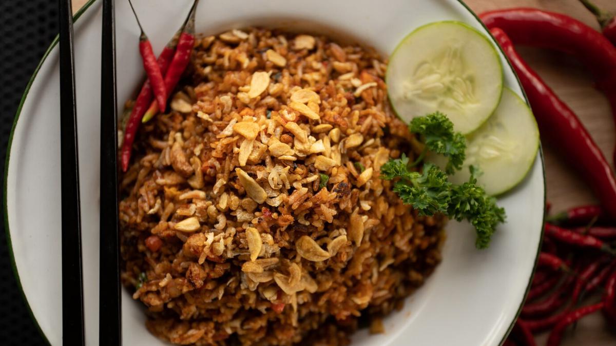 Nasi Goreng One: Rahasia Rasa yang Menggoda di Jantung Cilacap