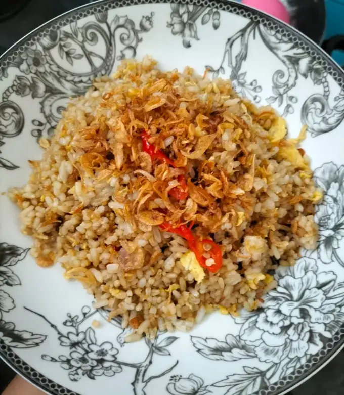 Nasi Goreng One: The Secret Flavor That Tempts Cilacap's Heart