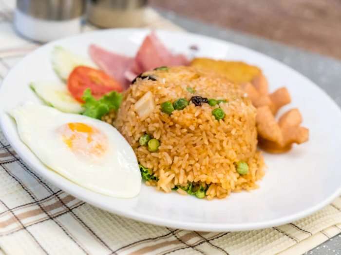 Nasi Goreng One: Rahasia Rasa yang Menggoda di Jantung Cilacap